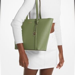 NWT Michael Kors Pratt Large Tote Bag Light Sage